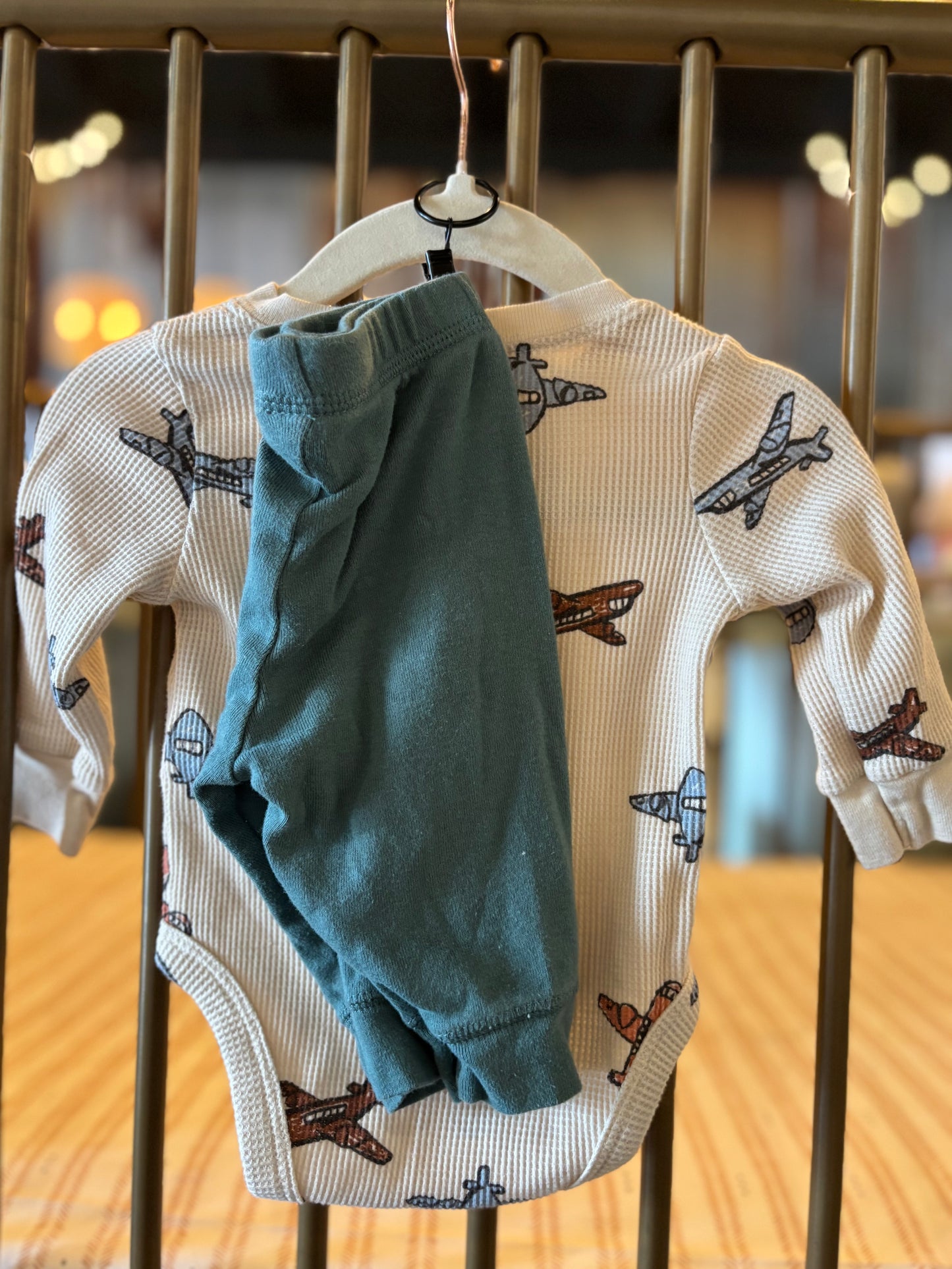 Carter's Cream Planes 2-Piece Outfit