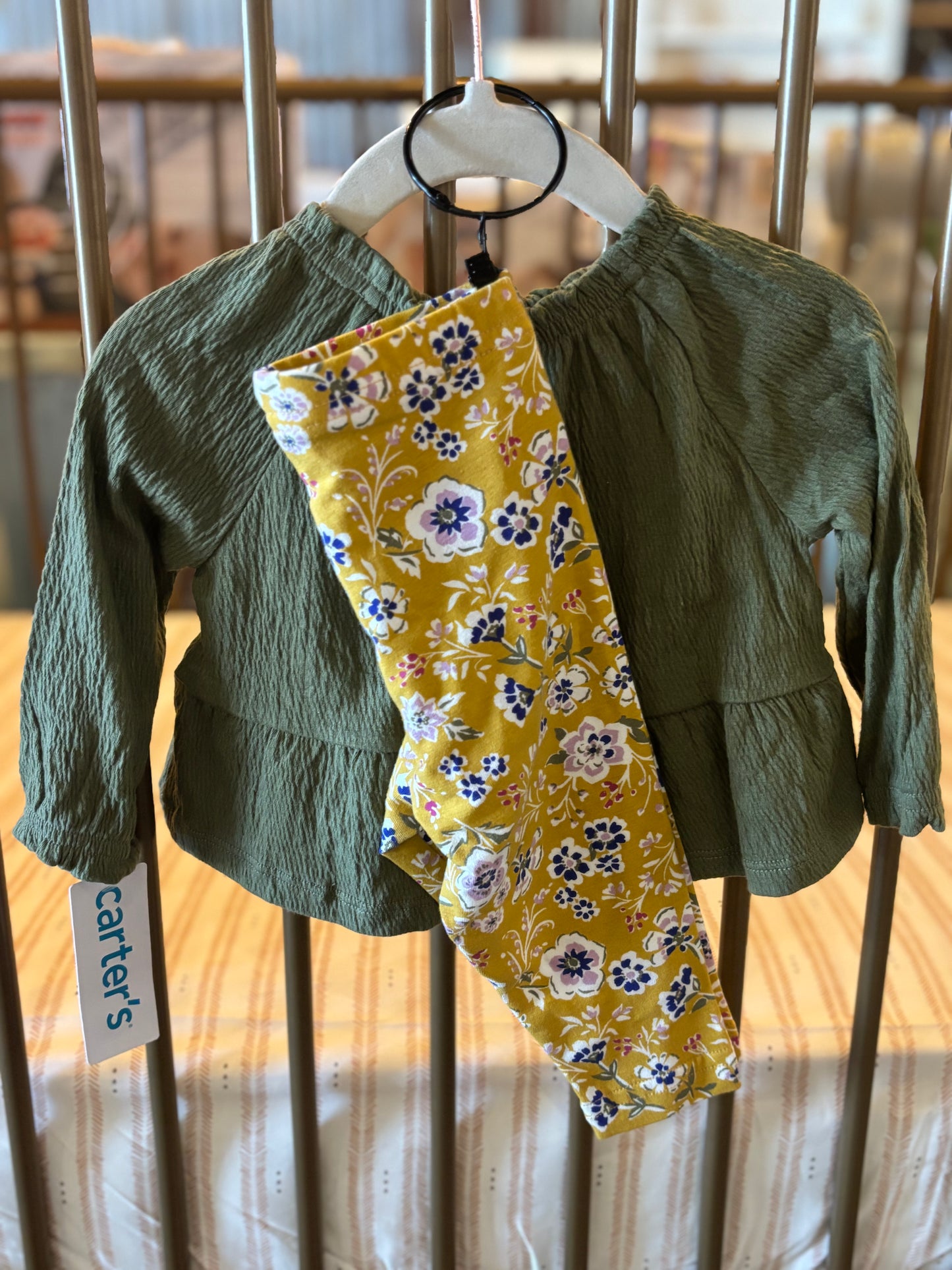 Carter's Green 2-piece Outfit