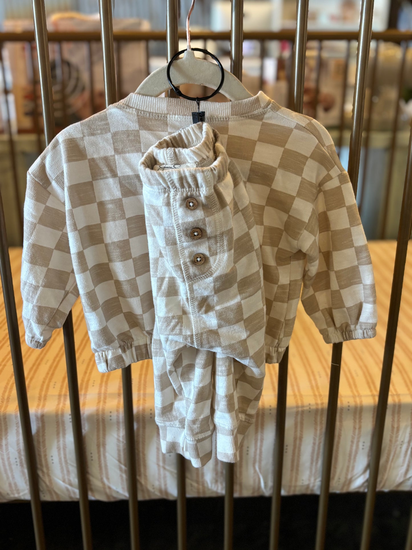 Cream Checker 2-piece Outfit
