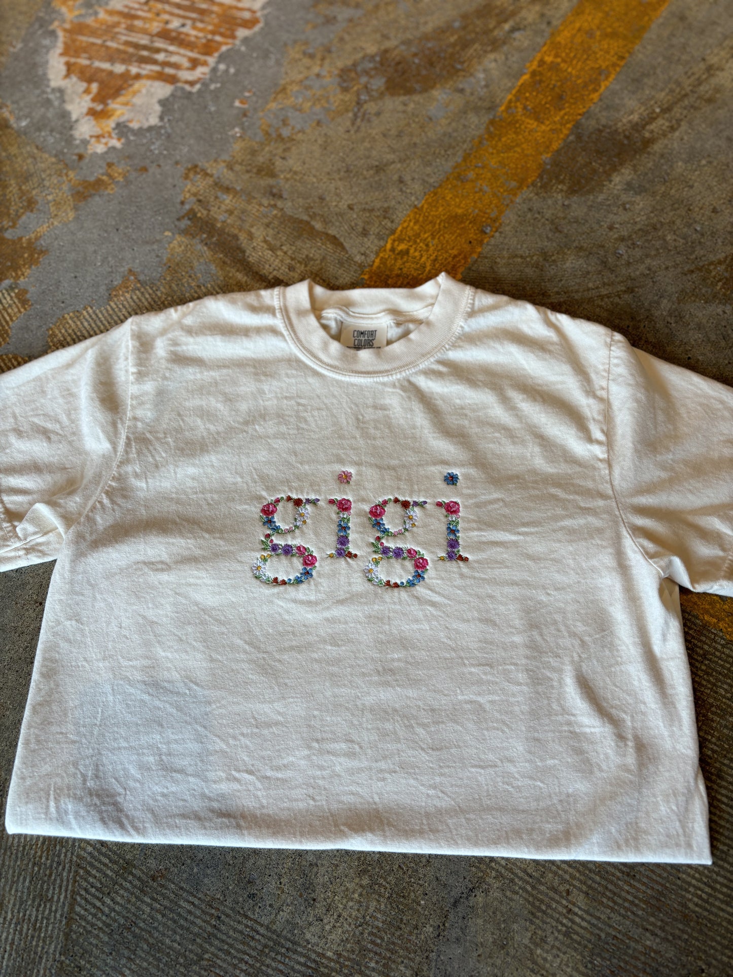 Gigi Floral Embroidered Ivory Tee