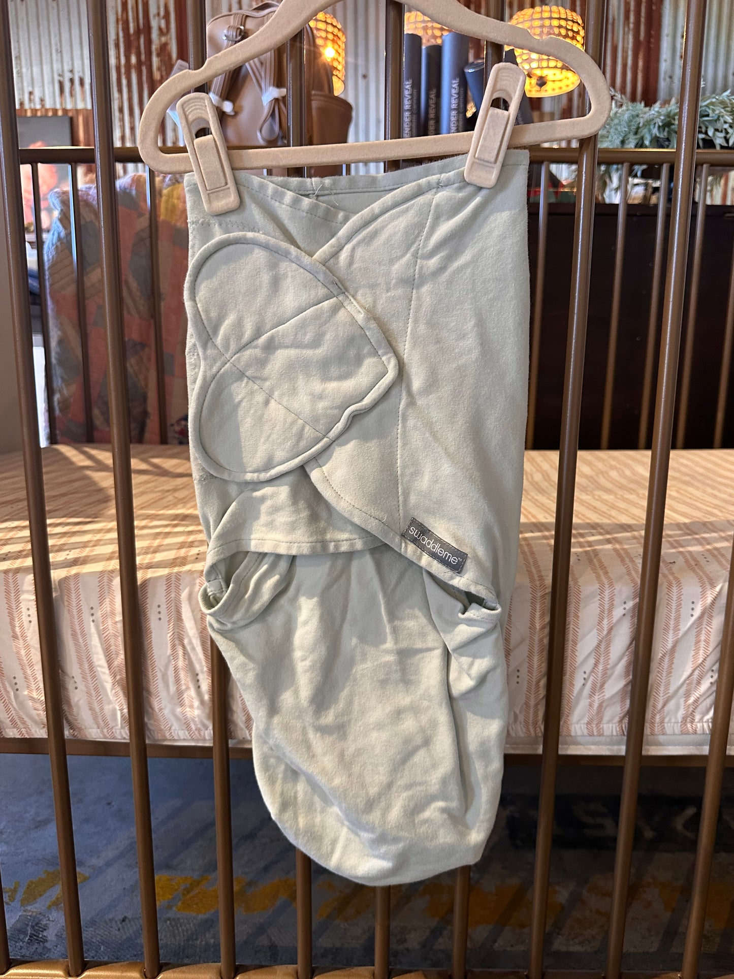 Swaddle me Mint green Swaddle