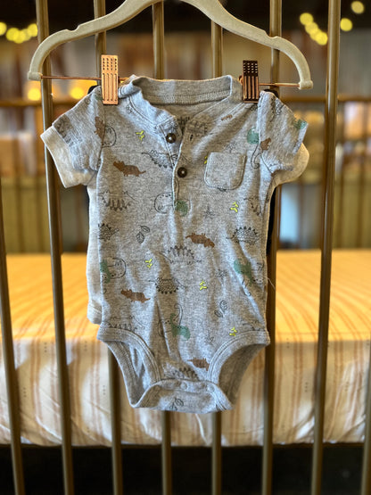 A Dinos World 3-piece Outfit