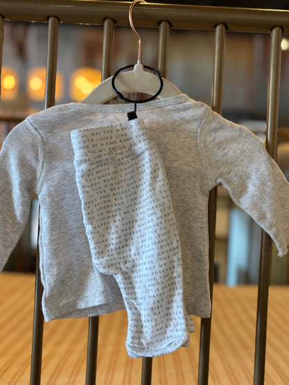 Carters "Mommy Loves Me To The Moon And Back" 2 Piece Set