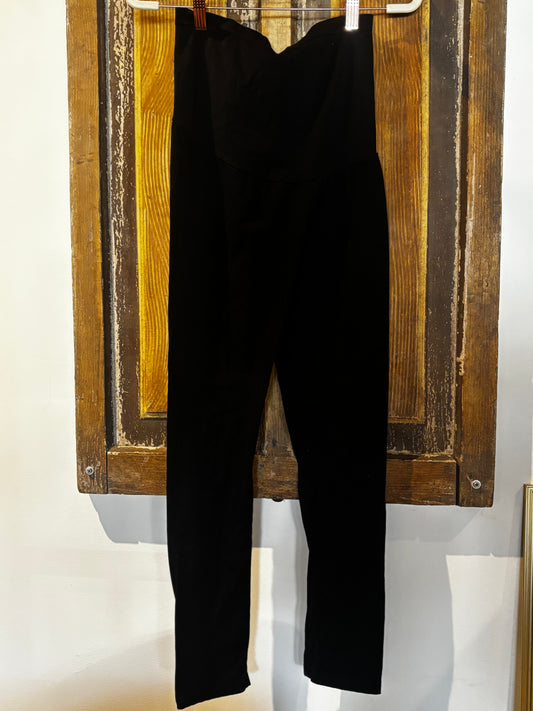 Classic Concepts Black Maternity Leggings