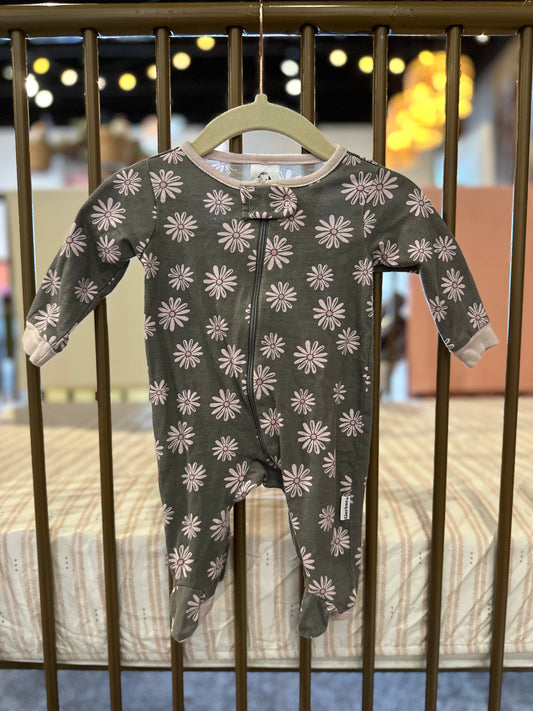 Gerber Gray w/Pink Flowers sleeper