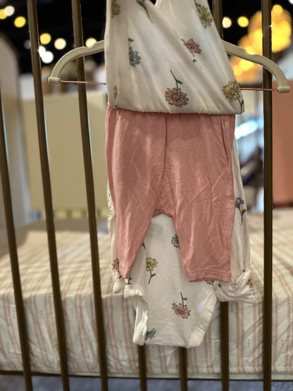 Purely Soft Wild Flower 3-piece Outfit