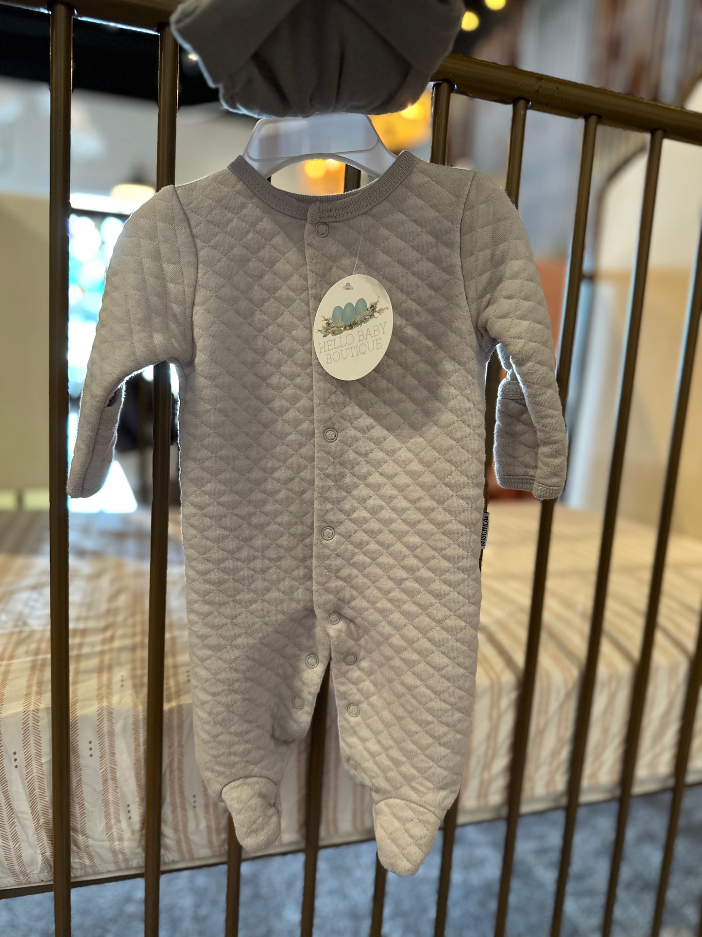 Badgley Mischka Gray Sleeper + Hat