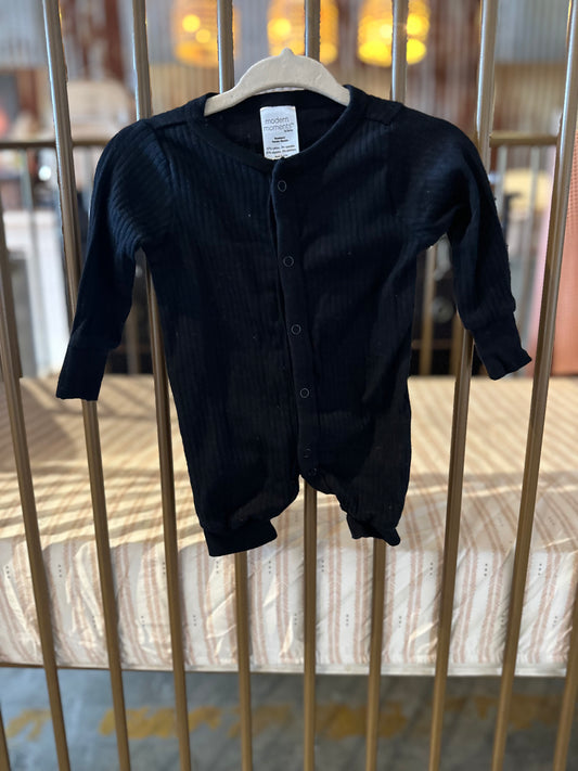 Modern Moments Black Ribbed Sleeper