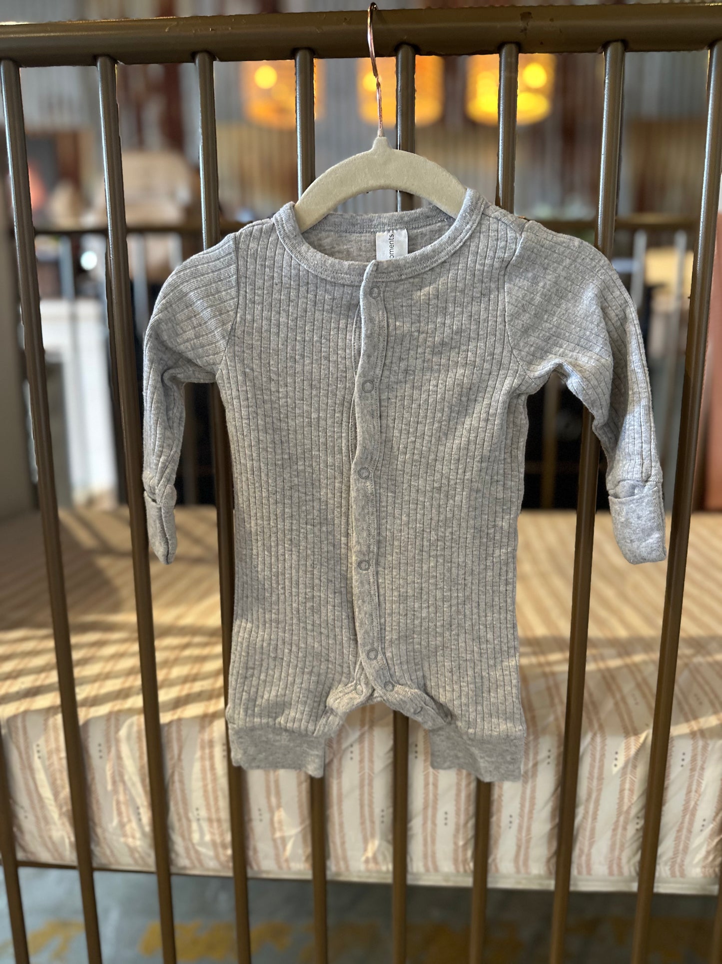 Modern Moments Gray Ribbed Sleeper