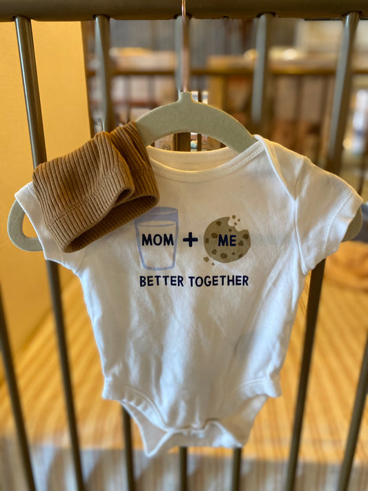 Old Navy "Mom + Me Better Together" 2-piece Outfit