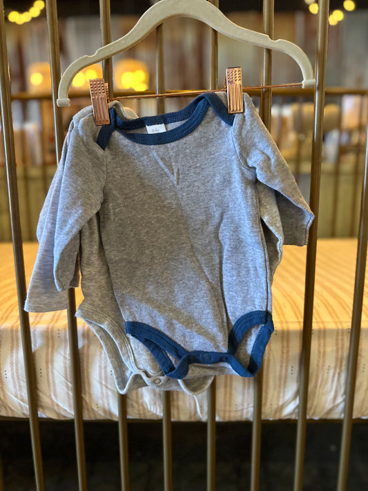 The Boy In Gray3-piece Onesies