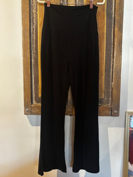 Time & Tru Black Flare Maternity Leggings