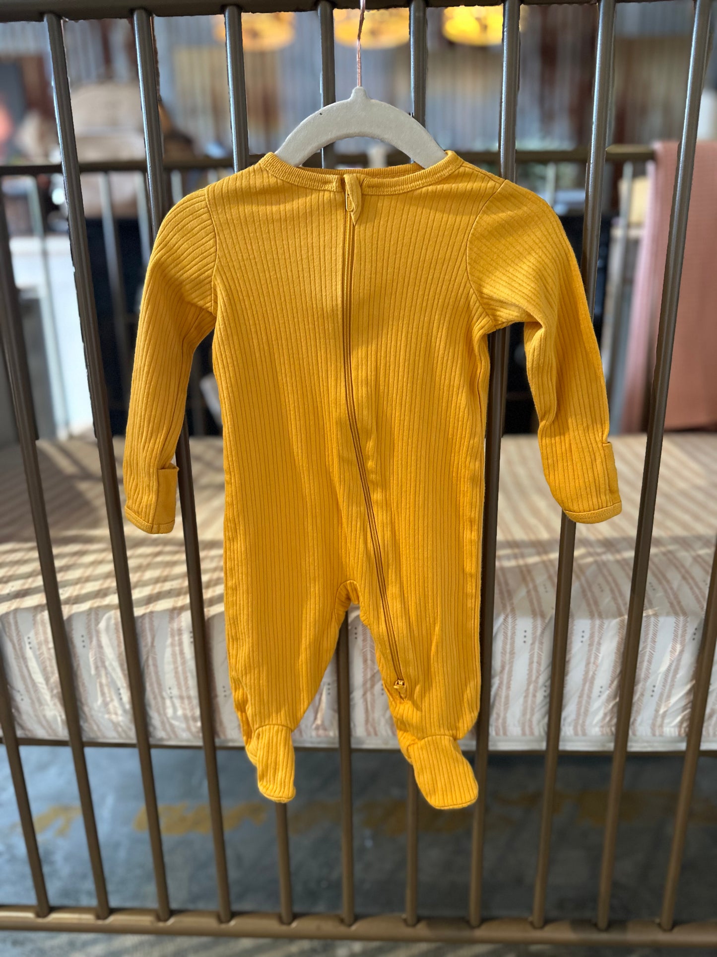 Wonder Nation Ribbed Orange Sleeper MT