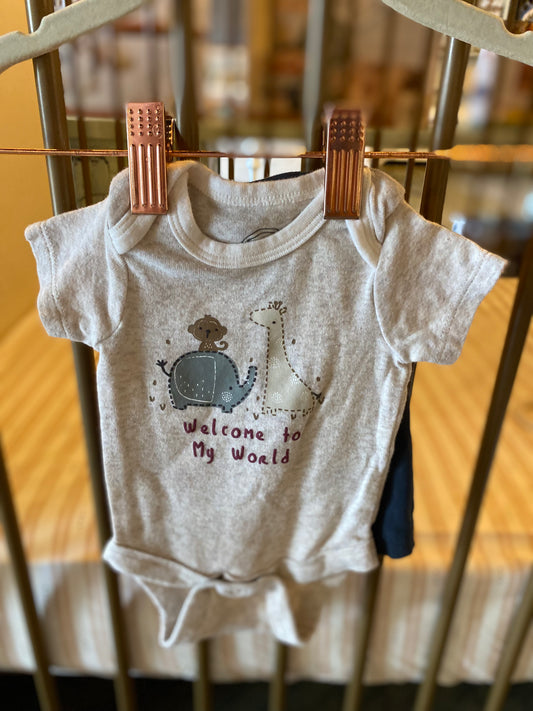 Wonder Nation "Welcome to my world" 2-piece Outfit