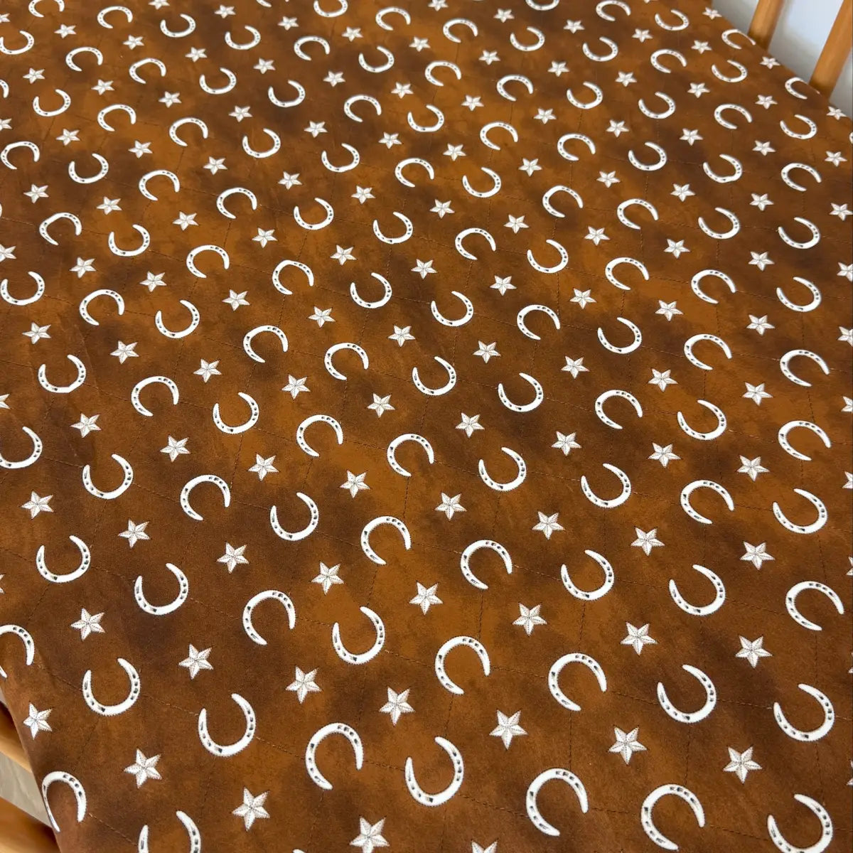 Horseshoe Crib Sheet